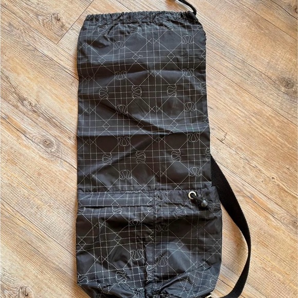 Lululemon Yoga Gym Bag - Picture 3 of 5